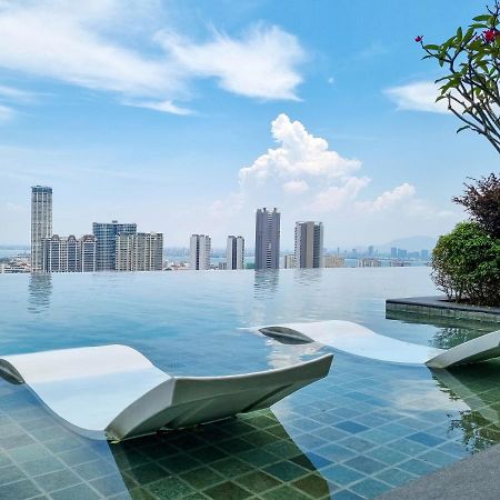 Lavish Beacon Executive Suites By Bin Dao Wu Homestay Penang جورج تاون المظهر الخارجي الصورة
